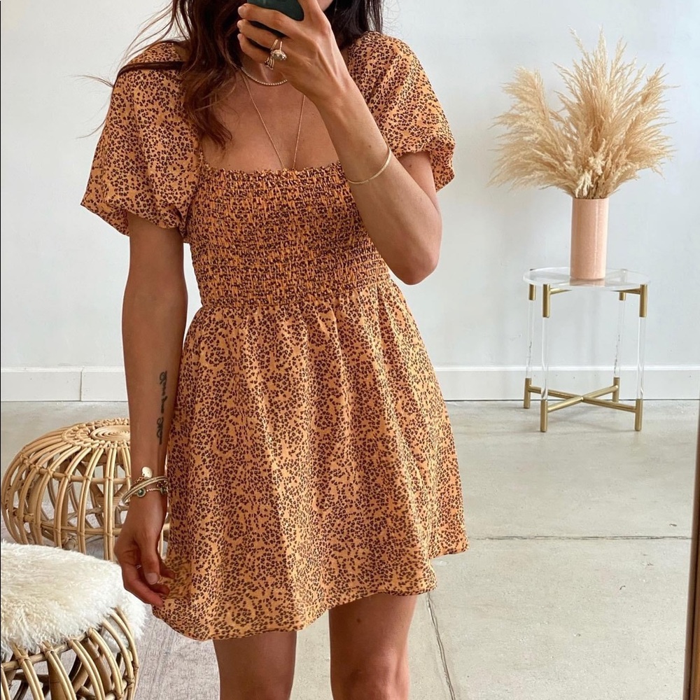 RESA Blake Mini- Pebble